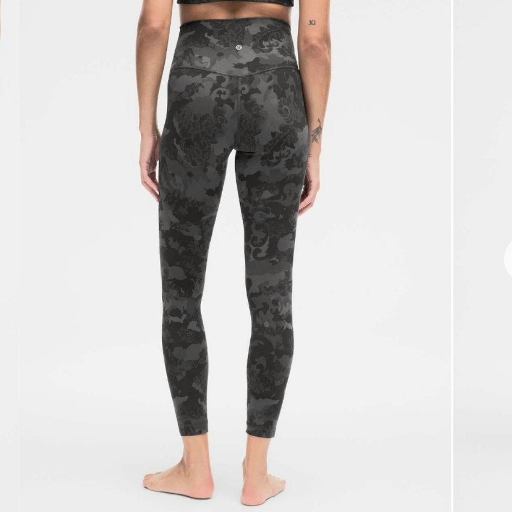 Lululemon Align High-Rise Pant 24". Hidden Heritage Lace Black Multi. Nulu. 2.